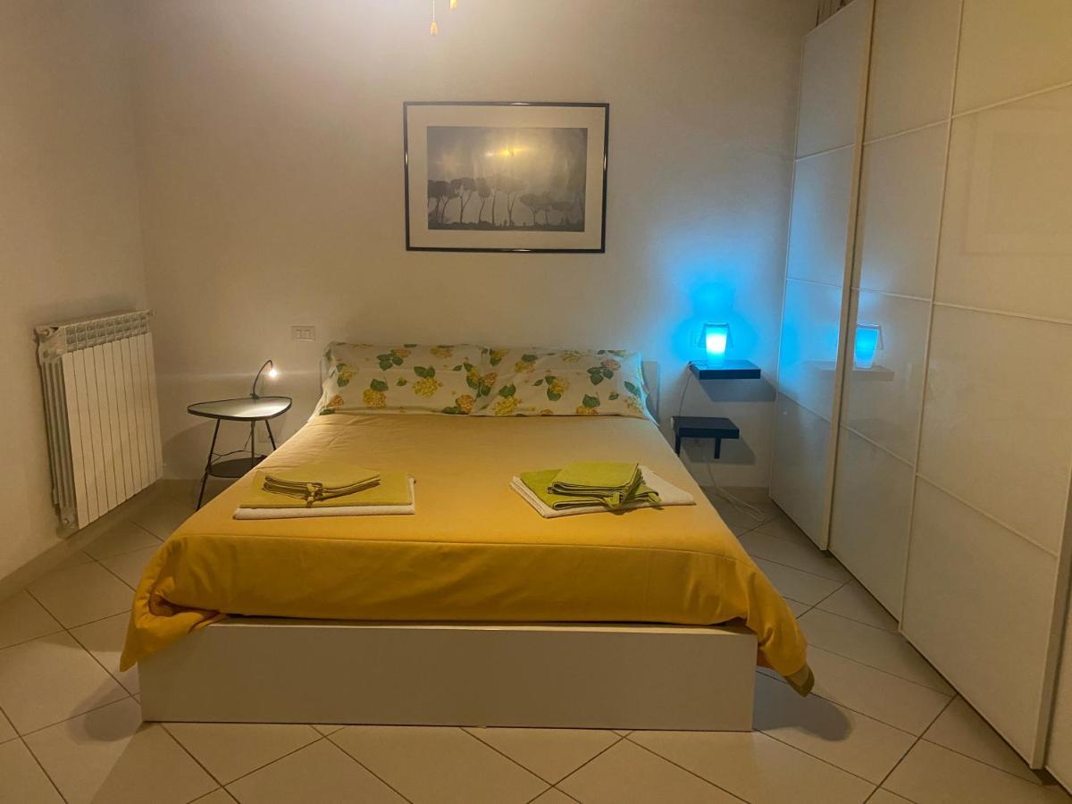 Appartement Casa Amorino à Lucques Extérieur photo