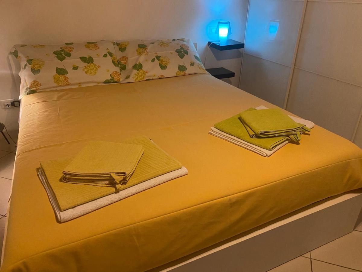 Appartement Casa Amorino à Lucques Extérieur photo